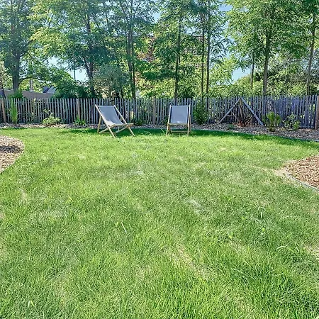 - 6 Pers. - Piscine Chauffée - Terrasse Privative - Proche Et Commerces - Fr-1-361-470 * Jullouville-les-Pins