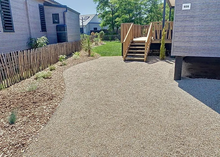 - 6 Pers. - Piscine Chauffee - Terrasse Privative - Proche Et Commerces - Fr-1-361-470 Шале